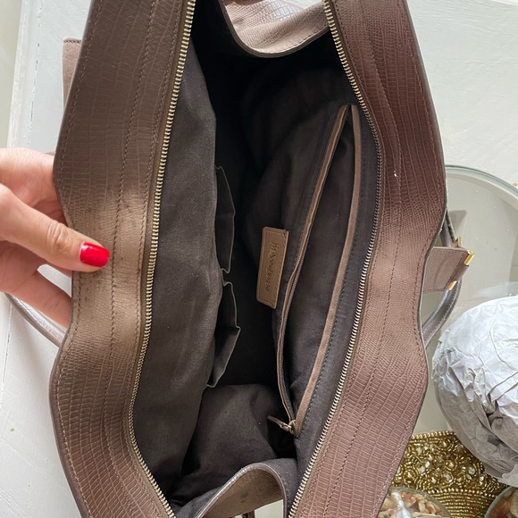 Yves Saint Laurent Handbag Brown - Picture 9 of 11